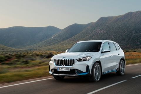 BMW-iX1-2022-review-1