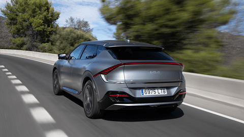 KIA-EV6-2022-review-2