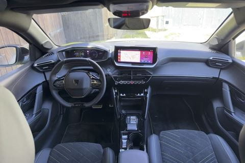 peugote208gt interior