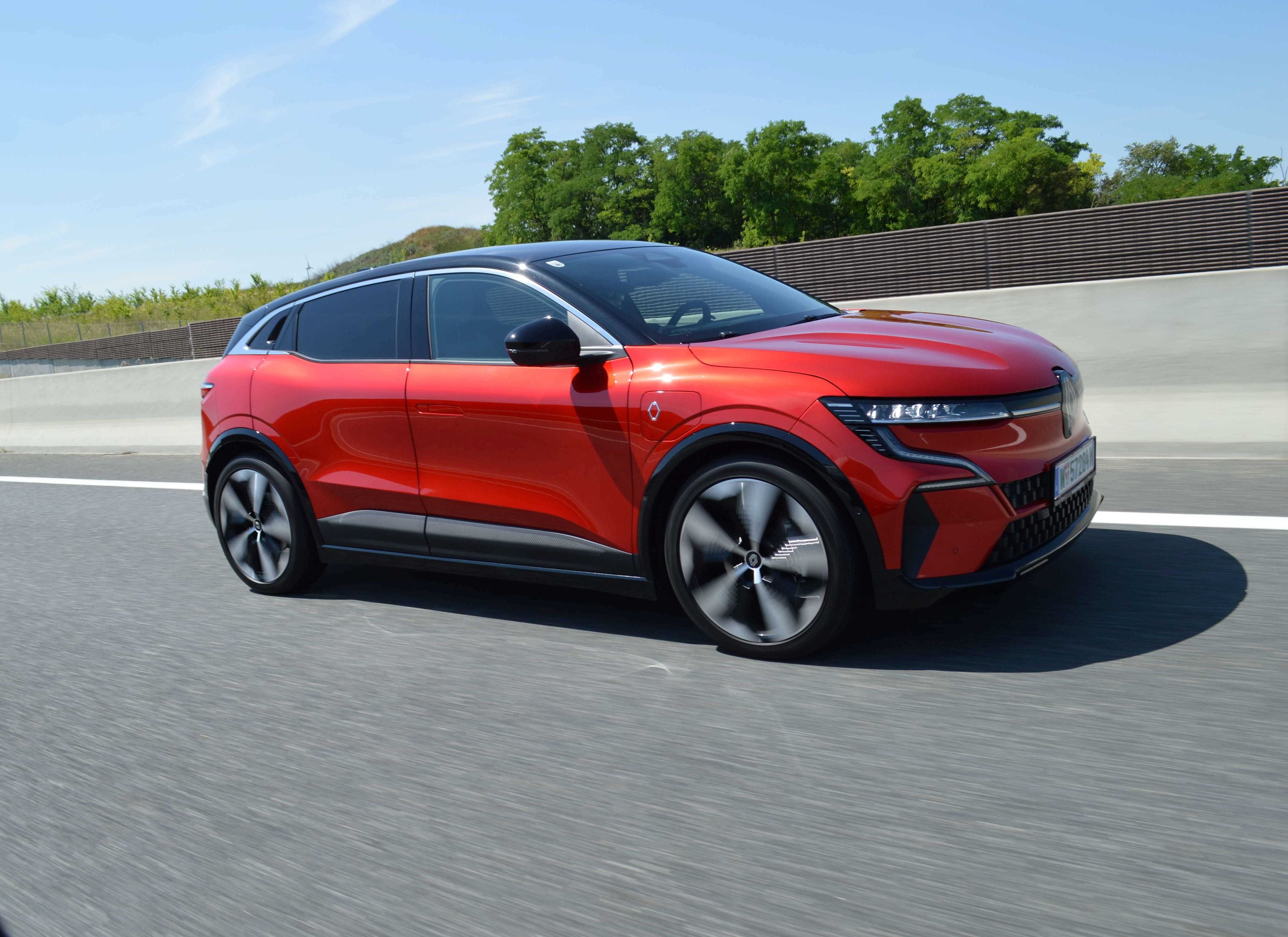 Renault Megane E-Tech Test