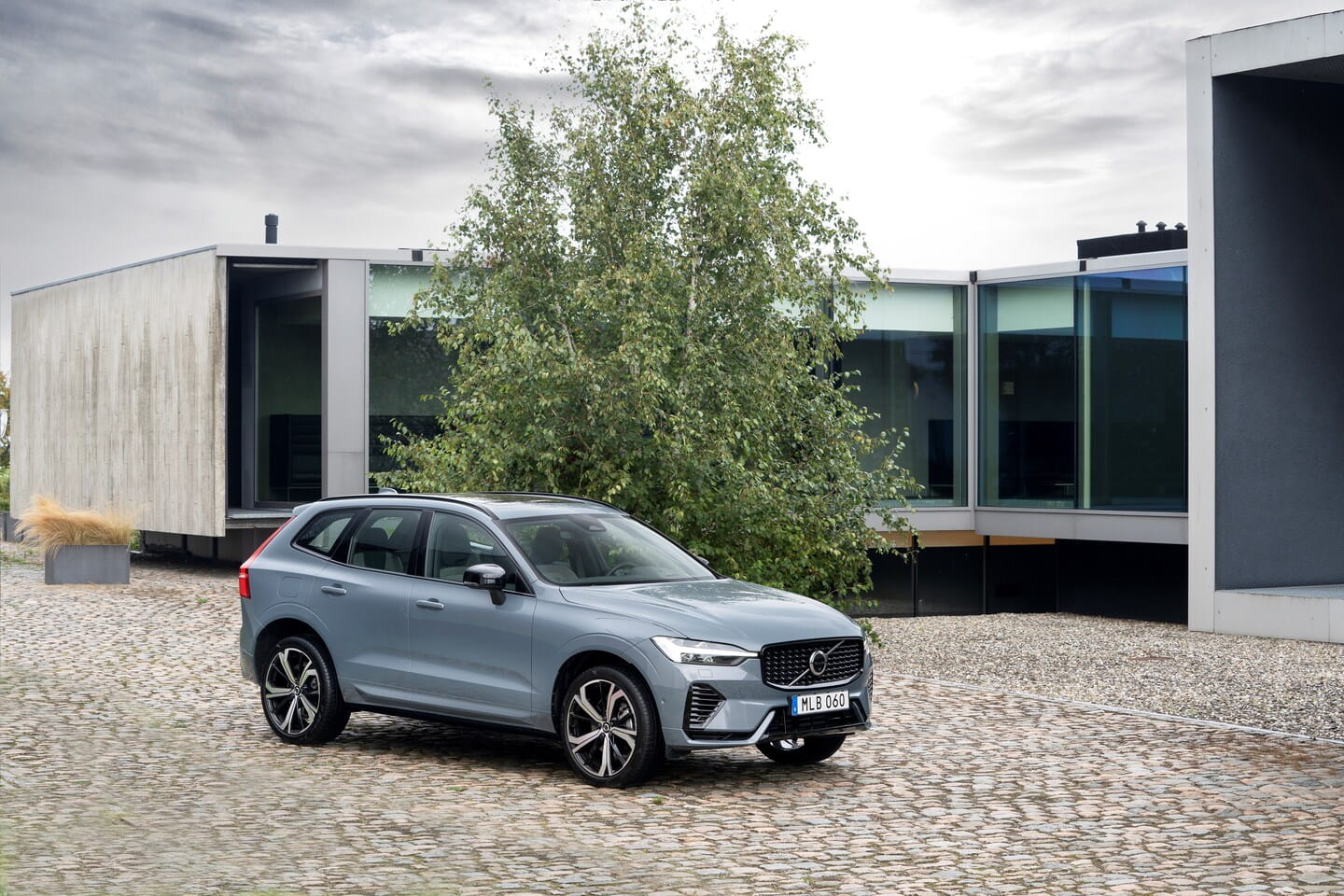 Volvo-XC60-T6-Recharge-AWD-2022-review LeasePlan België