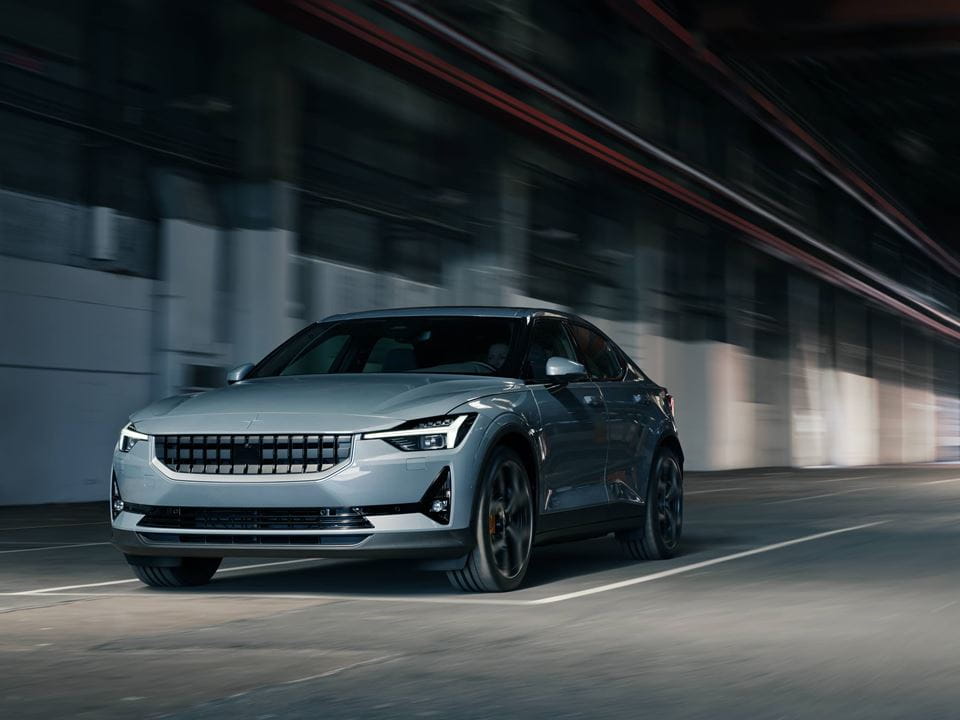 Maximize the experience and reduce carbon emissions to zero with Polestar 2