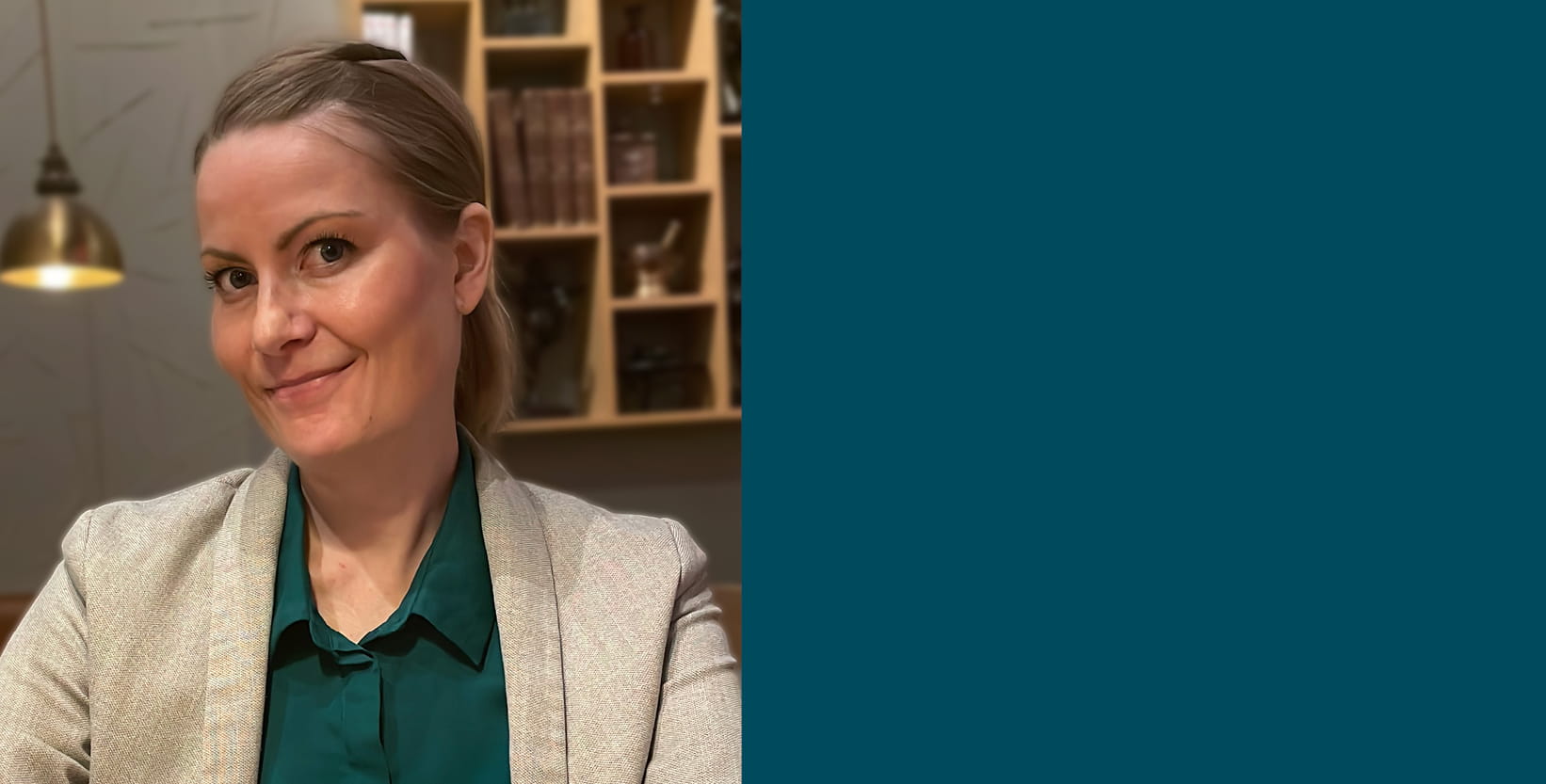 Uratarina Kansikuva Saara