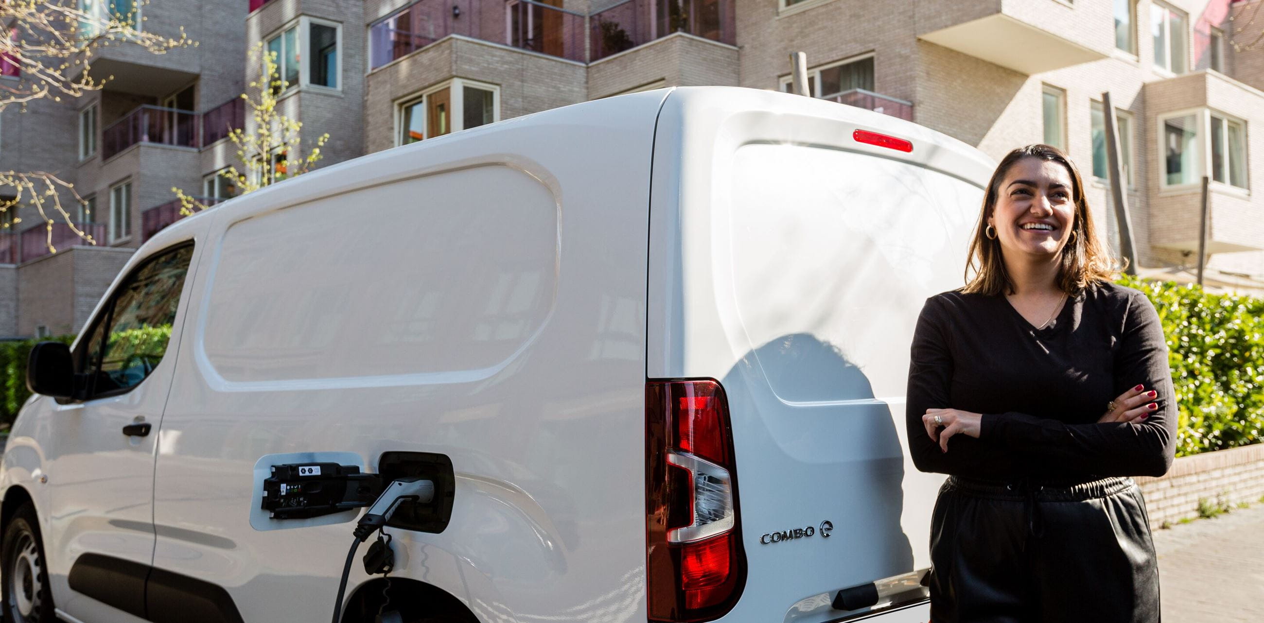 Electric Moments making the switch to electric car LeasePlan