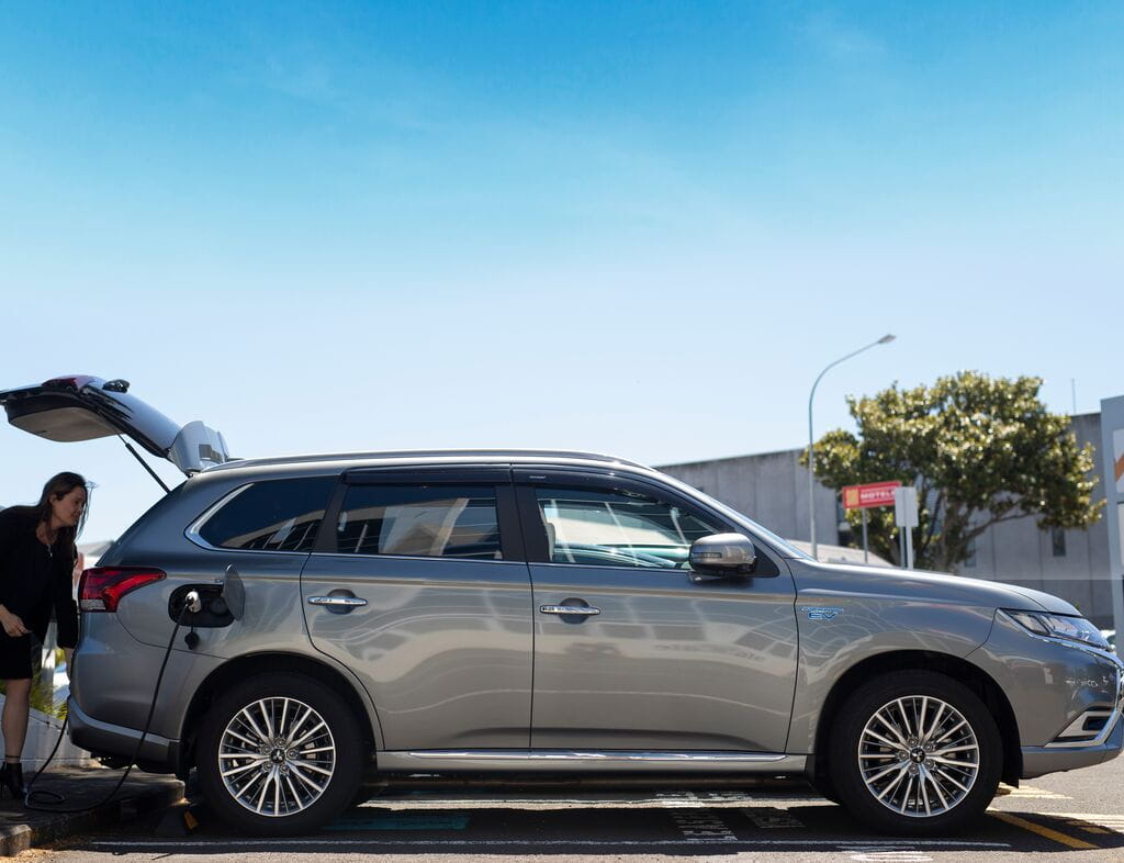 How much does an electric car cost per mile? LeasePlan United Kingdom