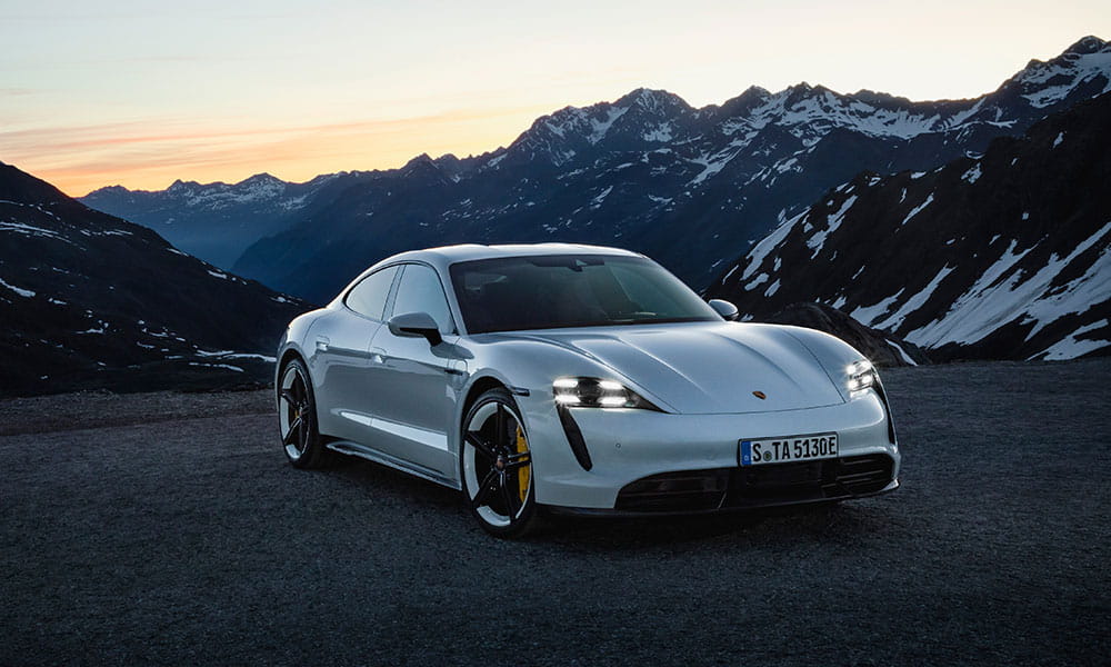 taycan_turbo_s_2019_porsche_ag