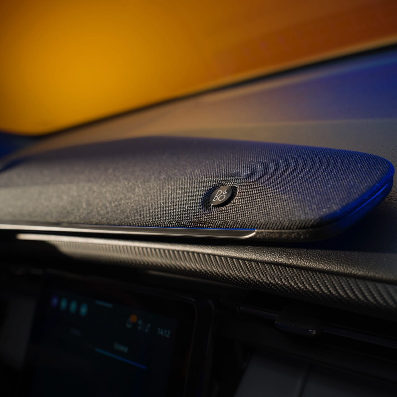 capr-interior detail Large