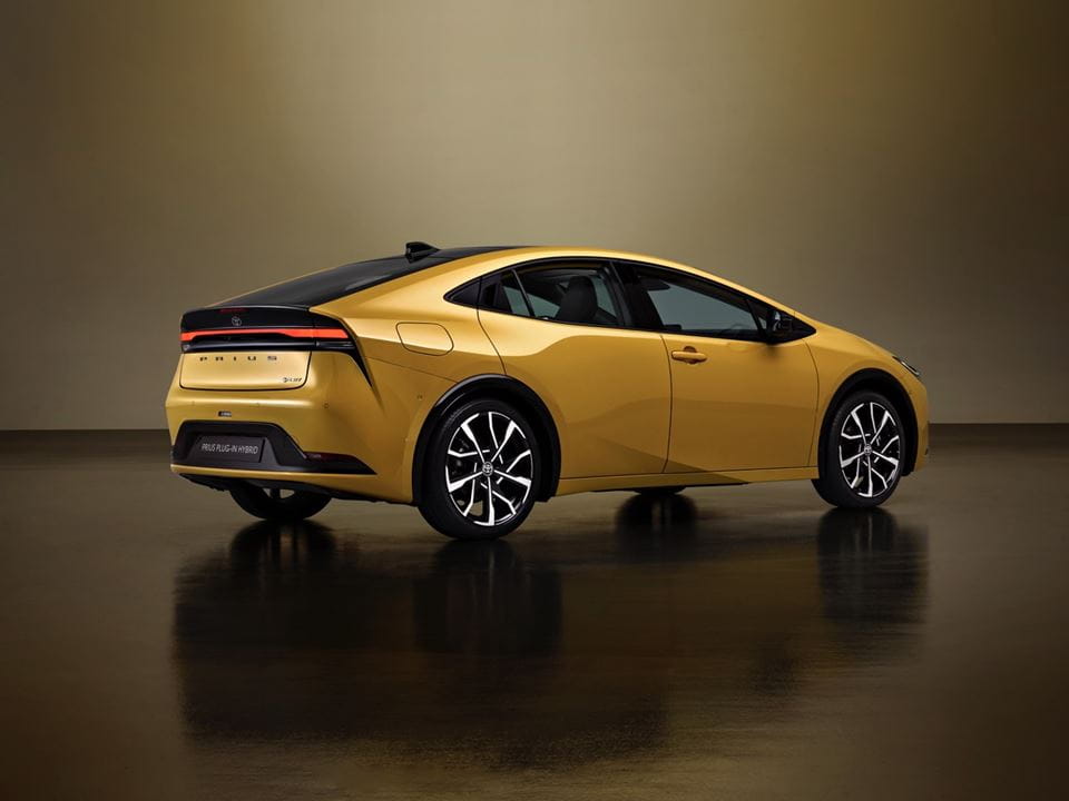 Smooth coupé lines