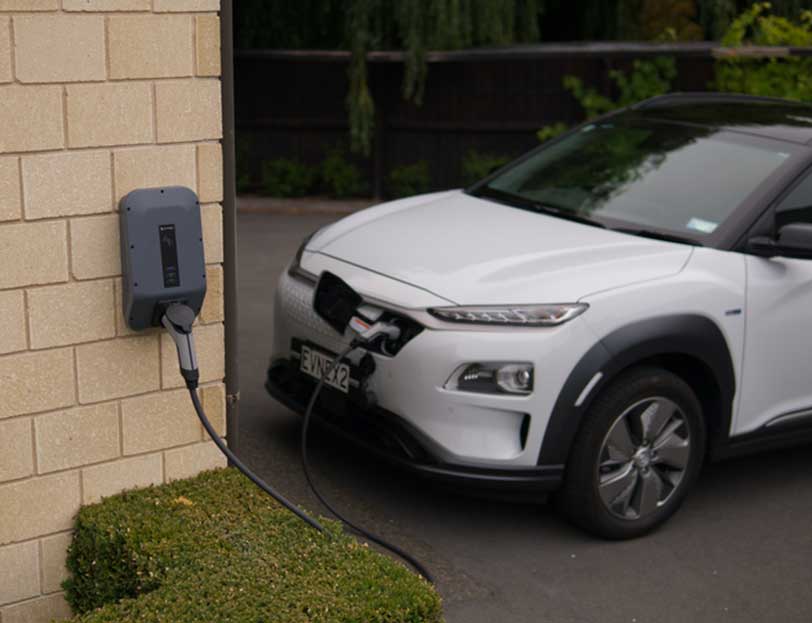 auto-elettriche-amate-da-italiani