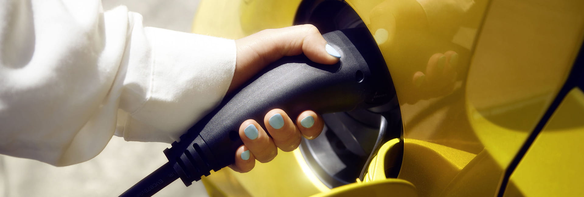 auto-elettriche-e-ricarica-futuro-secondo-volkswagen