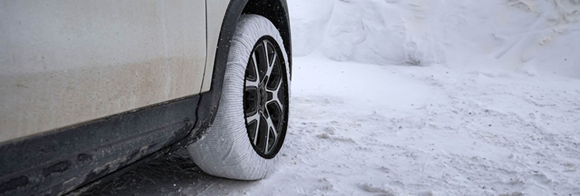 Calze da neve omologate: via libera all'utilizzo 