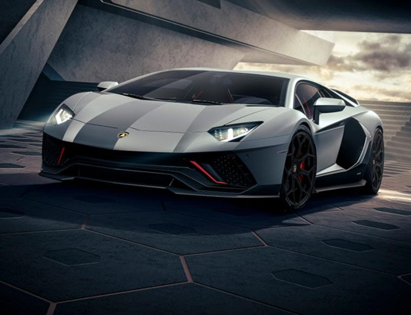 lamborghini-aventador-2023