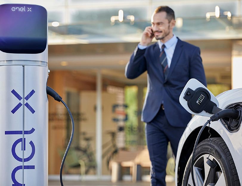 raddoppiano-colonnine-auto-elettriche-in-autostrada
