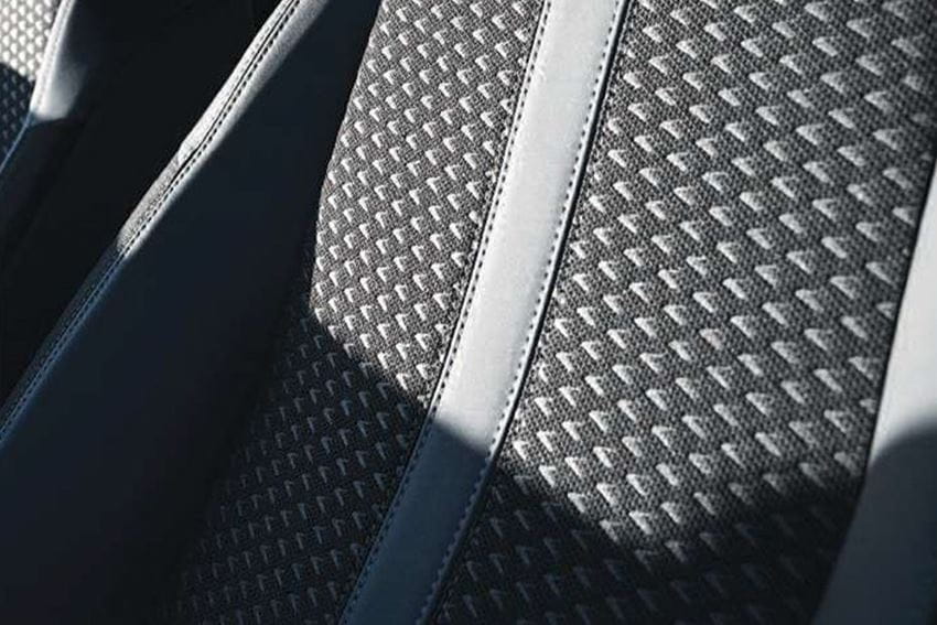 peugeot-2008-upholstery-details-341624