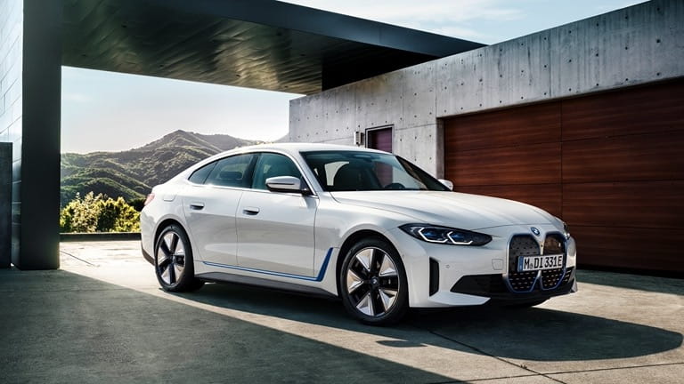 BMW_i4_eDrive40-01