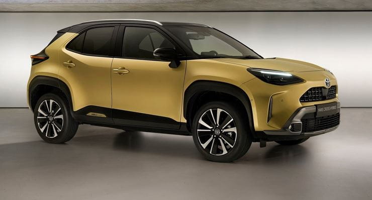 Toyota Yaris Cross lateral