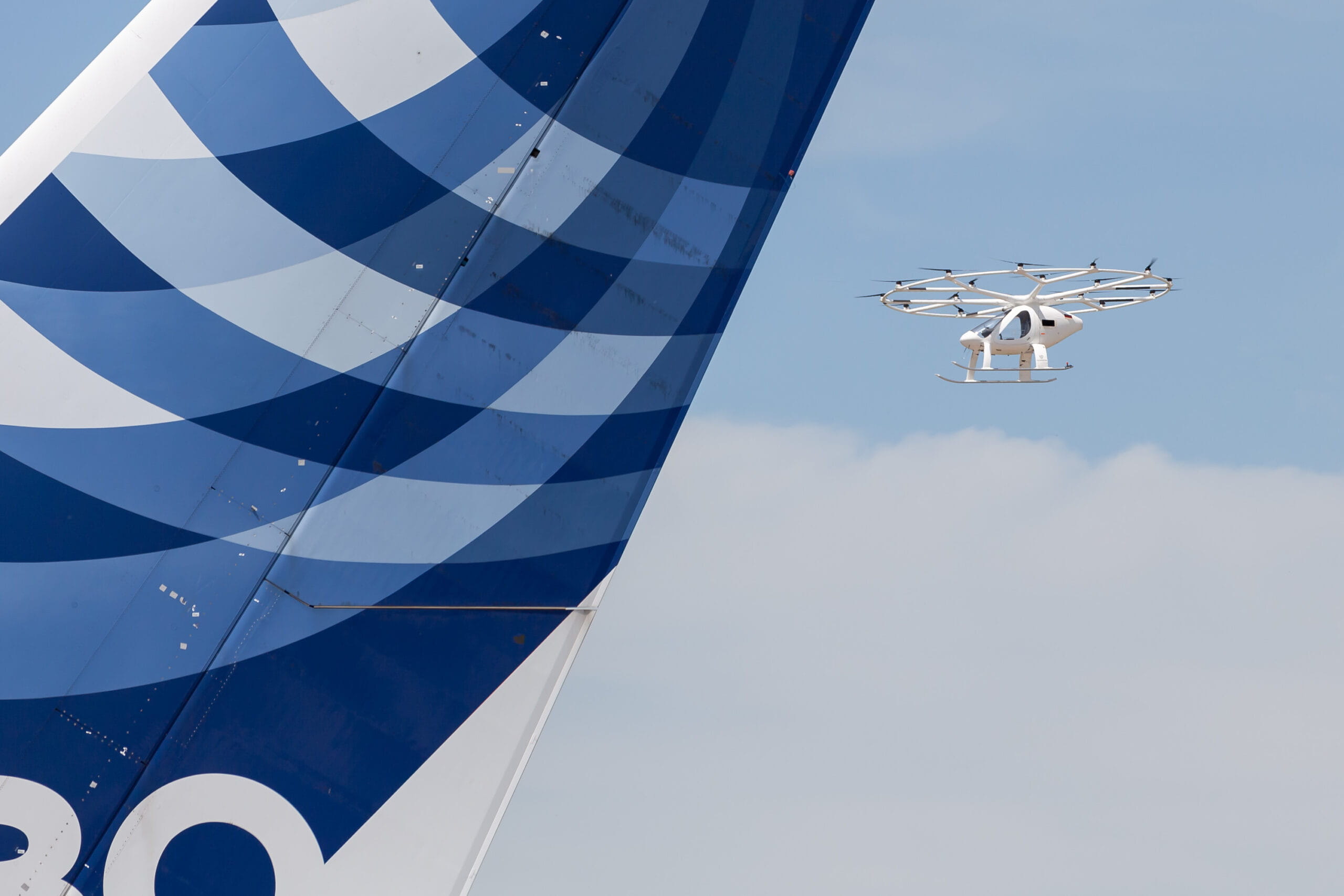 Volocopter-flies-at-Le-Bourget-Airport-scaled-1