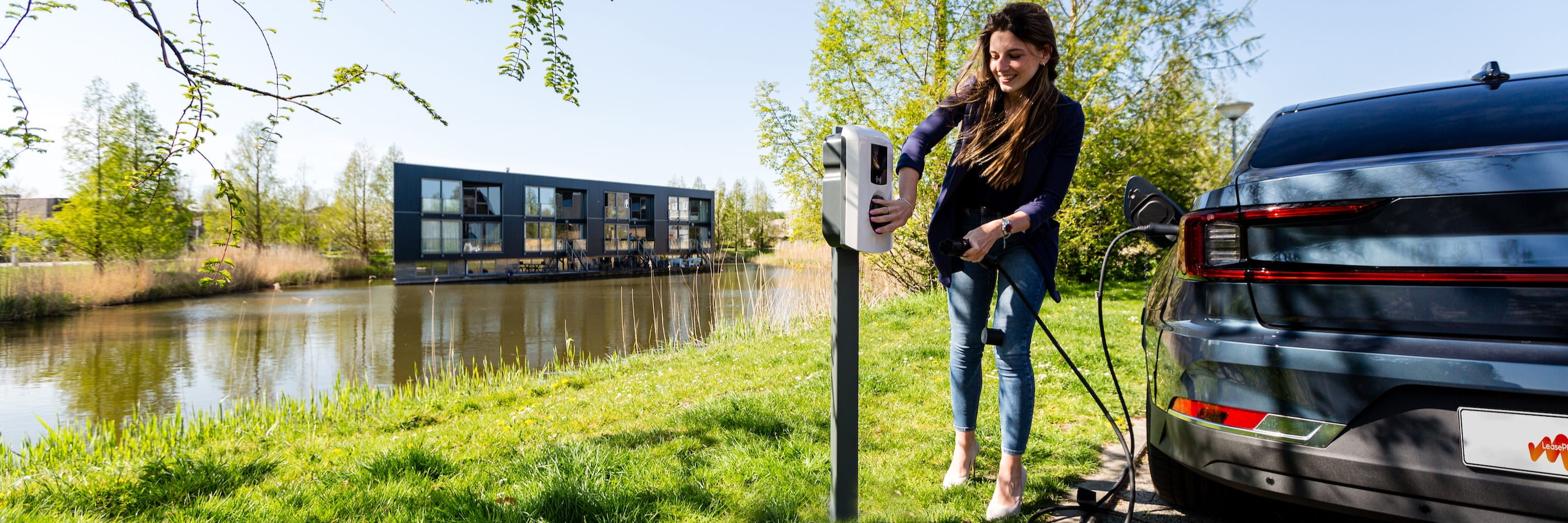 long De waarheid vertellen Handschrift Elektrische auto opladen | LeasePlan Nederland