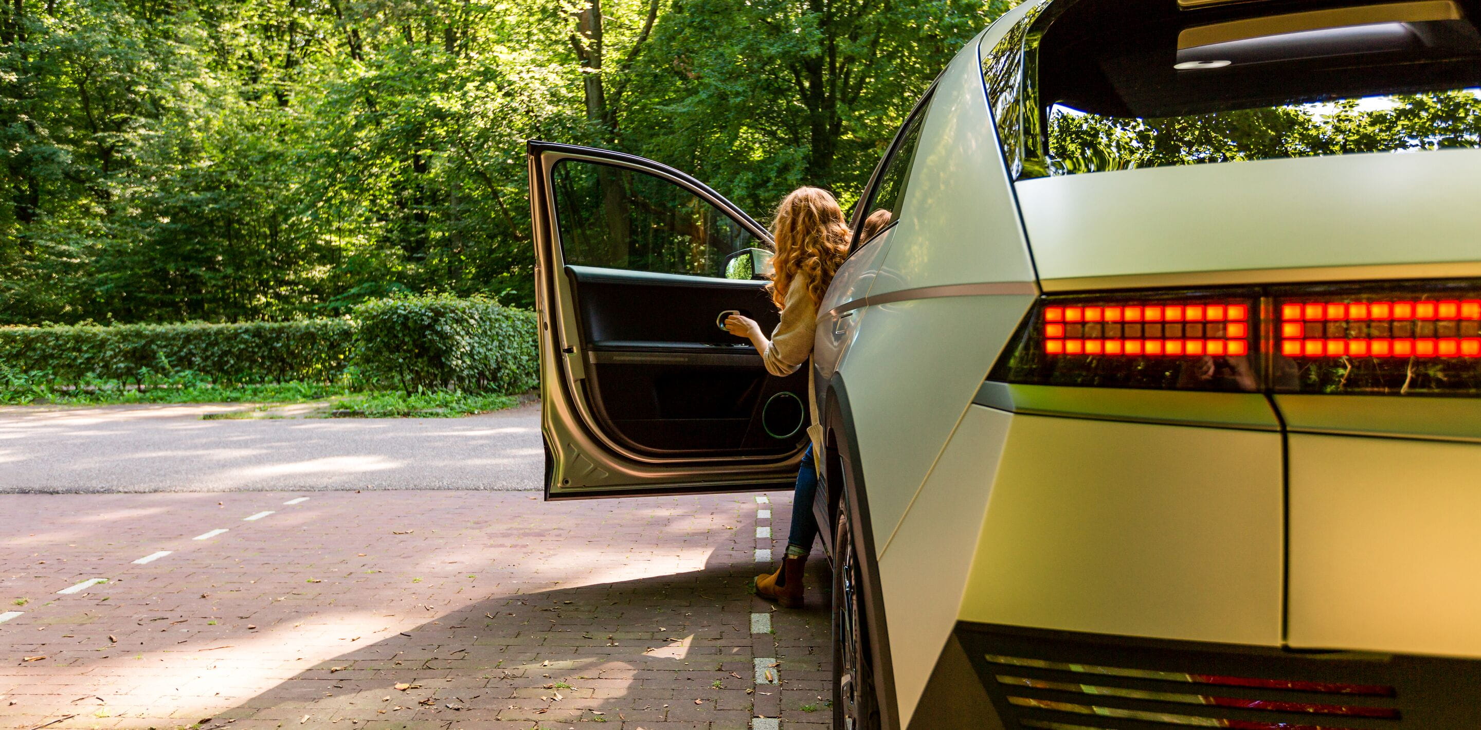 mobility trends 2022 blog header image